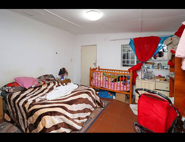 2 BEDROOM HOUSE FOR SALE IN LYNDHURST